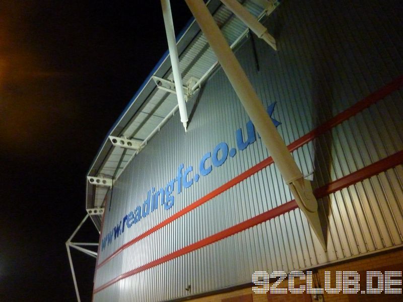 Madejski Stadium - Reading FC, 